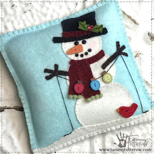Snow Many Buttons Wool Applique Mini Pillow *Download*