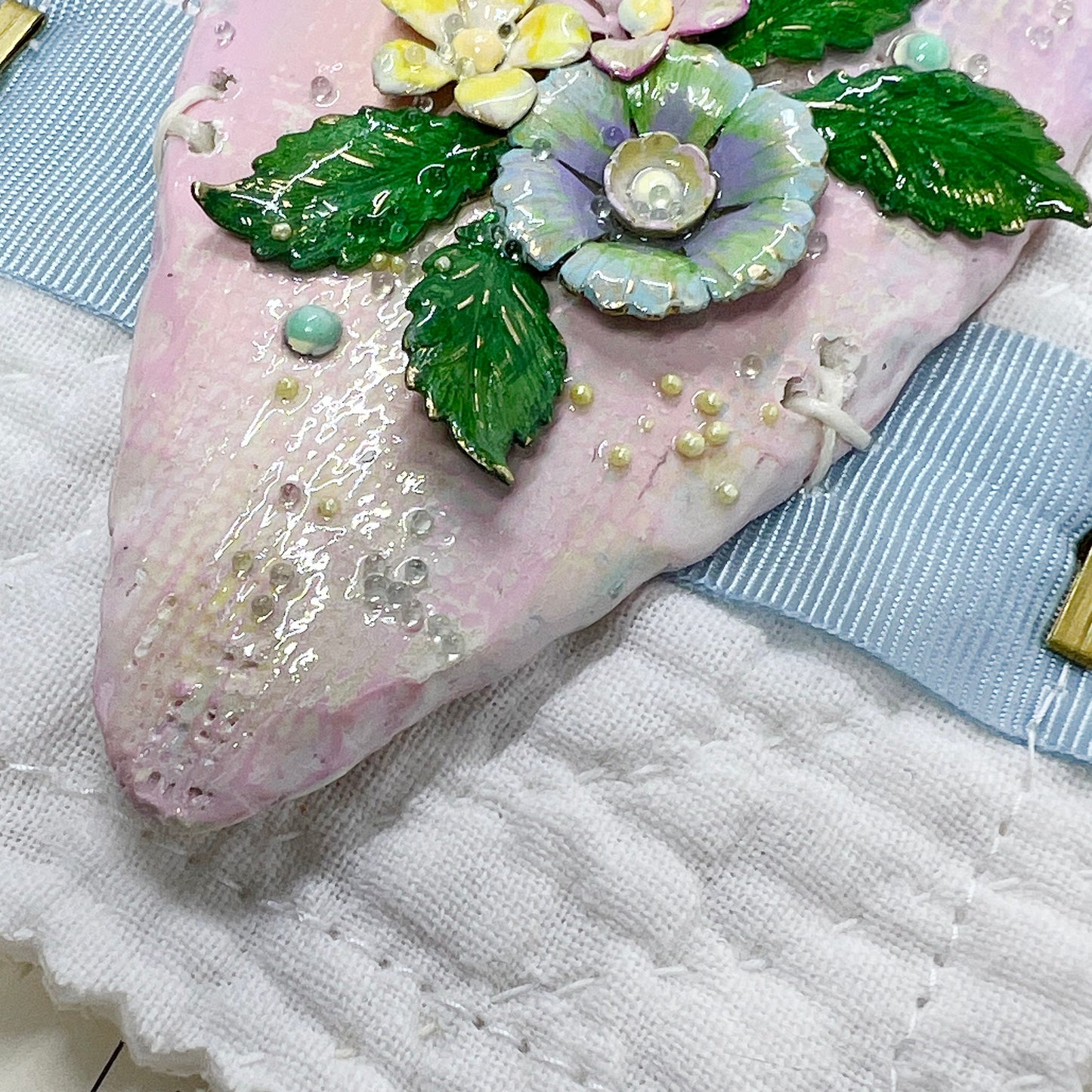 Handmade Heartfelt Sampler 9: framed hand sculpted heart with hand-painted enameled flowers by artist Tammy Tutterow