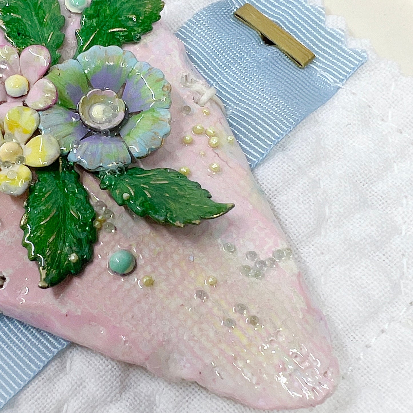 Handmade Heartfelt Sampler 9: framed hand sculpted heart with hand-painted enameled flowers by artist Tammy Tutterow